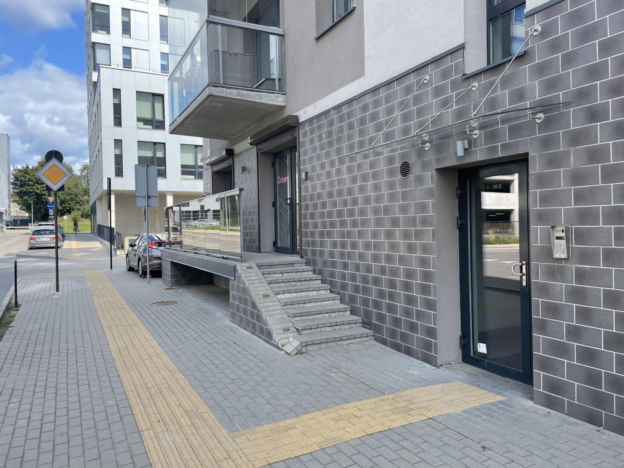Your Home - Spacious Apartment In City Center, With Balcony & Self Check-In Wilno Zewnętrze zdjęcie